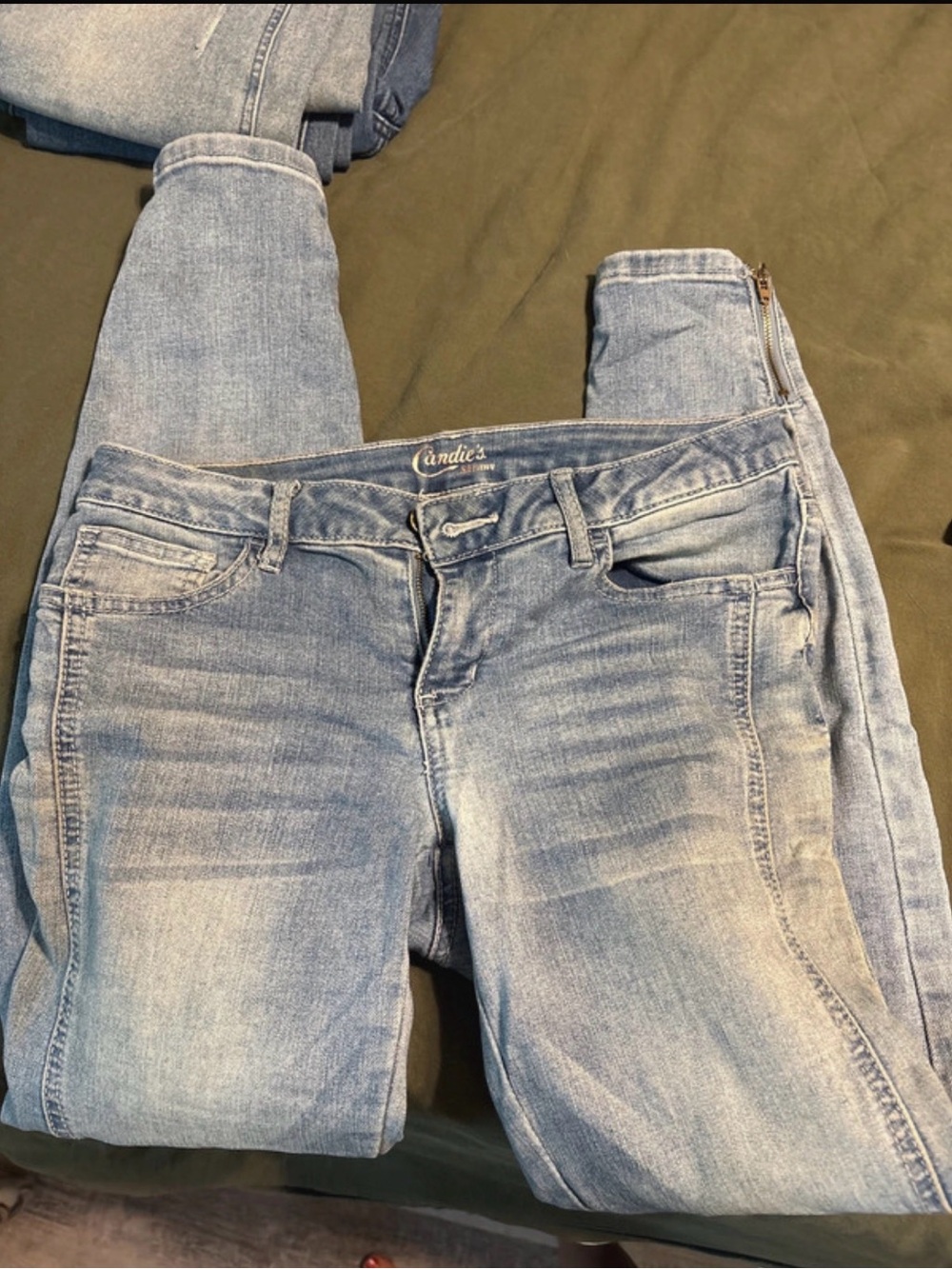 Candie's Light Blue Ankle Skinny Jeans - Picture 3 of 6